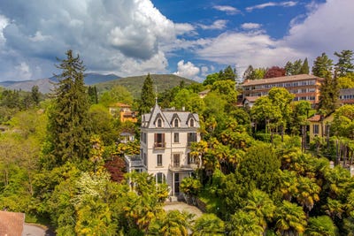 /international/it/via-lugano-21-a-luino-lombardy-310103023839/