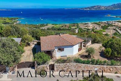 /international/it/arzachena-sardinia-310108316842/