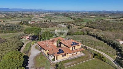 /international/it/montepulciano-tuscany-310109021966/