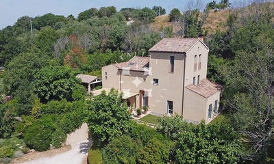 /international/it/jesi-marche-120081629496/