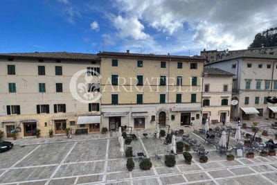 /international/it/cetona-tuscany-310106595157/