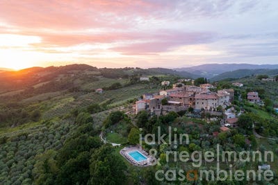 /international/it/gualdo-cattaneo-umbria-310108430279/