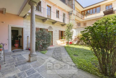 /international/it/ameno-piedmont-310108324413/