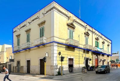 /international/it/molfetta-apulia-310109227421/?lang=id