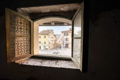 /international/it/piazza-vittorio-emanuele-ii-6-pennabilli-emilia-romagna-310106935914/
