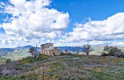 /international/it/nissoria-sicily-310098701804/?lang=en