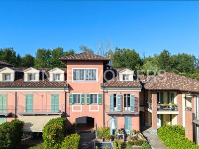 /international/it/asti-piedmont-310101654444/