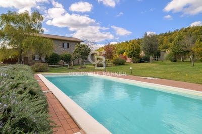 /international/it/cortona-tuscany-310105307797/