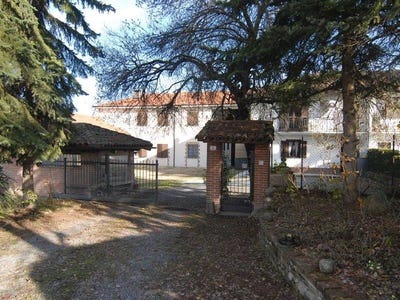 /international/it/roddino-piedmont-310100793025/