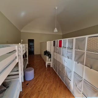 /international/it/vicolo-san-lorenzo-turin-piedmont-310101845328/