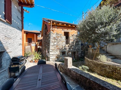 /international/it/piazza-san-giuseppe-28-cannobio-piedmont-310108808484/