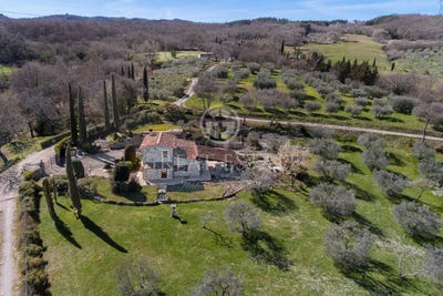 /international/it/castiglione-d-orcia-tuscany-120084391276/?lang=zh-cn