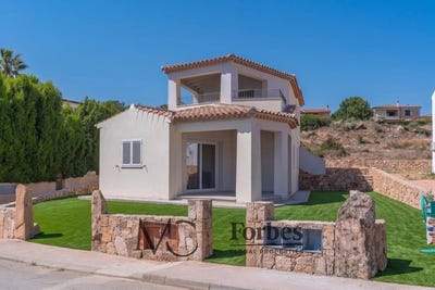 /international/it/budoni-sardinia-310119927802/
