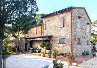 /international/it/castiglione-del-lago-umbria-310100714089/