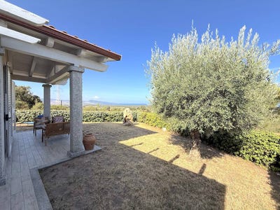/international/it/via-mare-sn-badesi-sardinia-310101470475/?lang=en