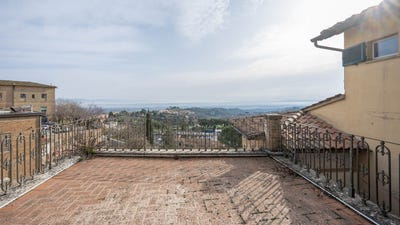 /international/it/montepulciano-tuscany-310107449440/