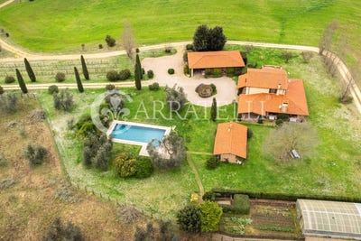 /international/it/tuscania-lazio-310106606660/
