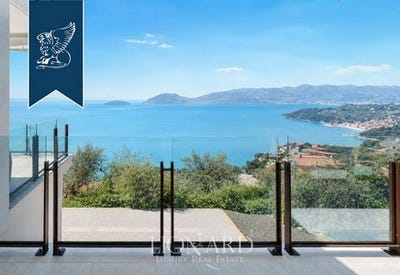 /international/it/lerici-liguria-310108056301/
