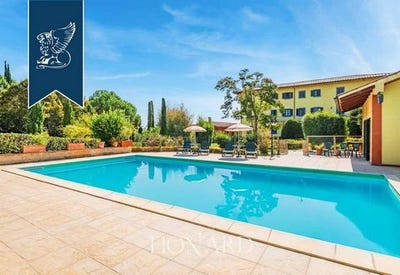 /international/it/fucecchio-tuscany-310108762272/