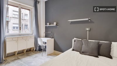 /international/it/milan-lombardy-310108591654/
