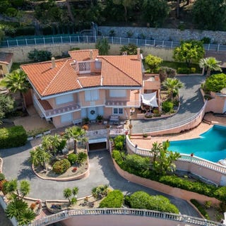 /international/it/bordighera-alta-liguria-310119503048/