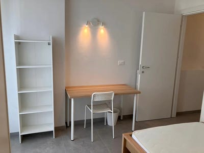 /international/it/via-enrico-fermi-bologna-emilia-romagna-310101156671/