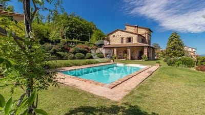 /international/it/montecchio-lombardy-310107815327/