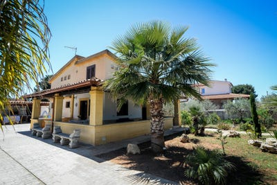 /international/it/triscina-triscina-sicily-310108557869/