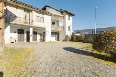 /international/it/gargallo-piedmont-310108244126/