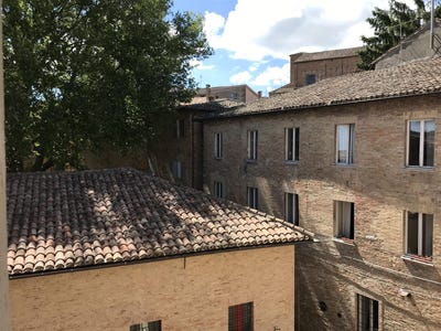 /international/it/urbino-marche-310103491369/