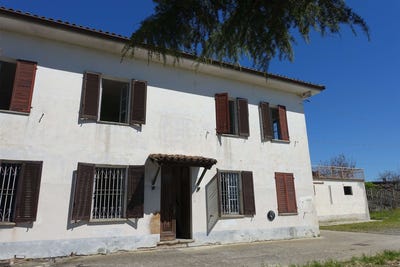 /international/it/canelli-piedmont-310108105194/