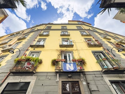 /international/it/naples-campania-310109240391/