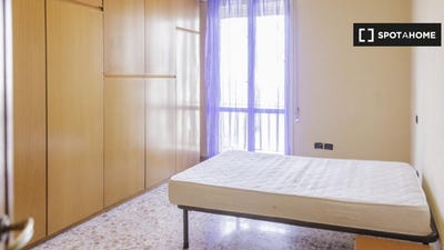 /international/it/bologna-emilia-romagna-310108561339/