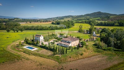 /international/it/todi-umbria-310102932674/