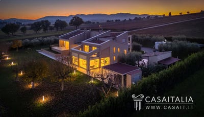 /international/it/montefalco-umbria-310104117121/