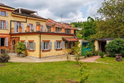 /international/it/moncalieri-piedmont-310108008517/