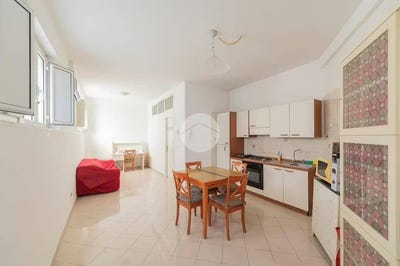 /international/it/via-renzo-rossi-rome-lazio-310097233989/