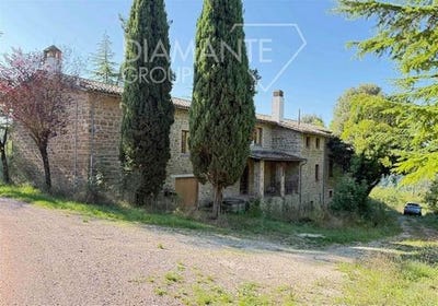 /international/it/gubbio-umbria-310103490470/