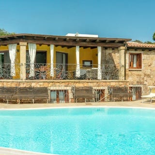 /international/it/suaredda-sardinia-310108954600/?lang=fr