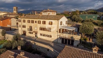 /international/it/corciano-umbria-310104985118/