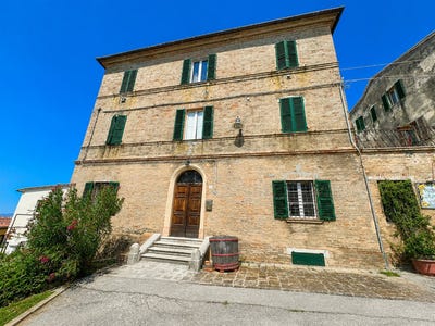 /international/it/castelplanio-marche-310105915014/