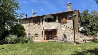 /international/it/corciano-umbria-310101386667/