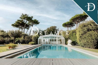 /international/it/forte-dei-marmi-tuscany-310107184094/?lang=th