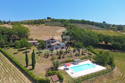 /international/it/lugnano-in-teverina-umbria-120092732416/