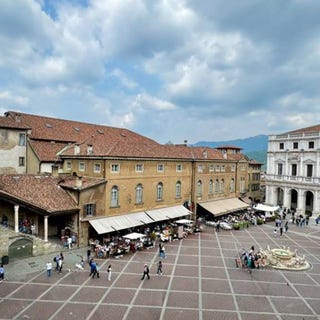 /international/it/bergamo-lombardy-310107760570/