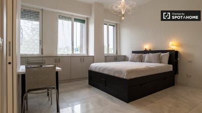/international/it/milan-lombardy-120059727660/