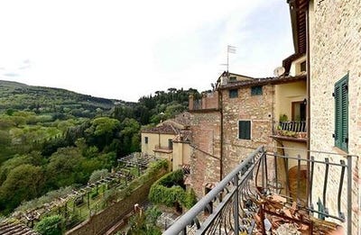 /international/it/cetona-tuscany-120088945662/