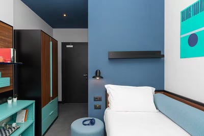 /international/it/corso-regina-margherita-turin-piedmont-310106858375/