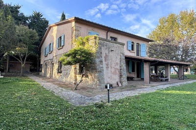 /international/it/rosignano-marittimo-tuscany-310099567688/