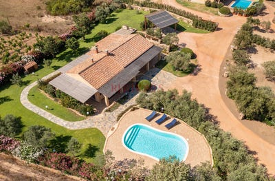 /international/it/olbia-sardinia-310107565872/